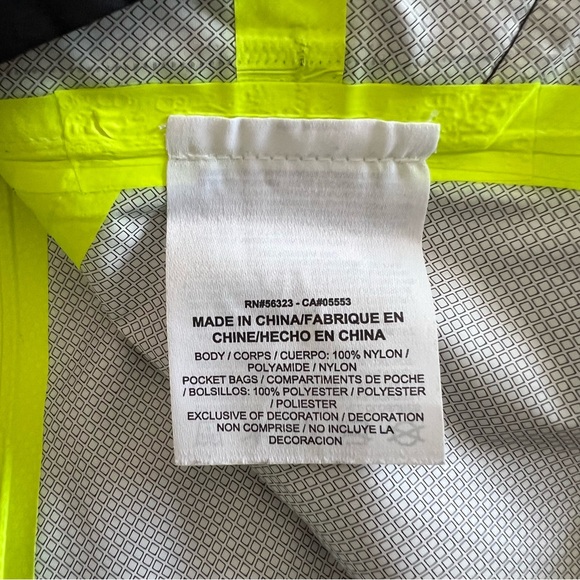 ✔️ EUC✔️ NIKE Sportswear Full Zip Rain Jacket - Picture 9 of 11